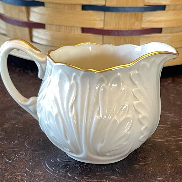 Lenox cottage design creamer. - Picture 3 of 5